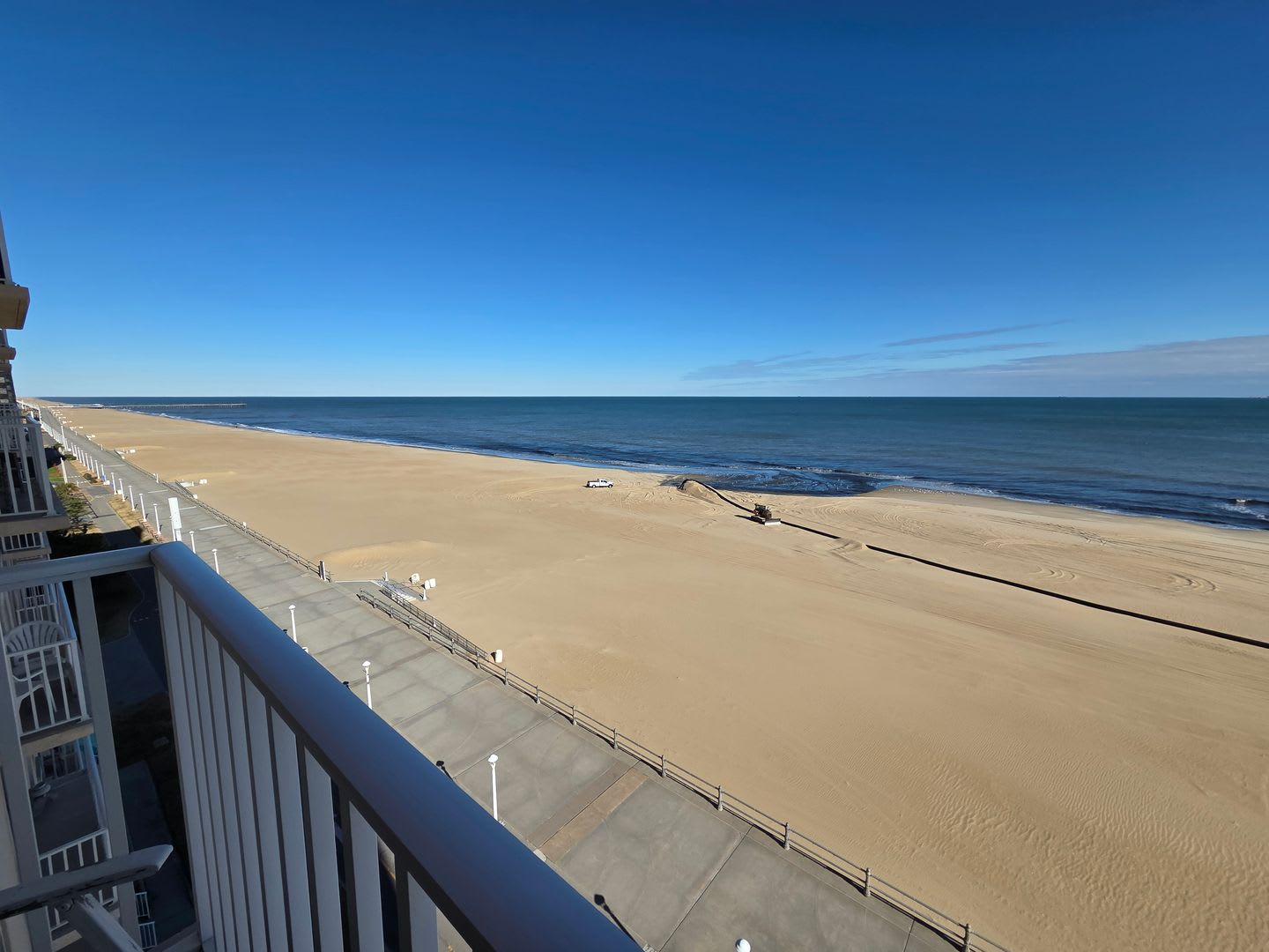 Dolphin Run Condominium – photo 1