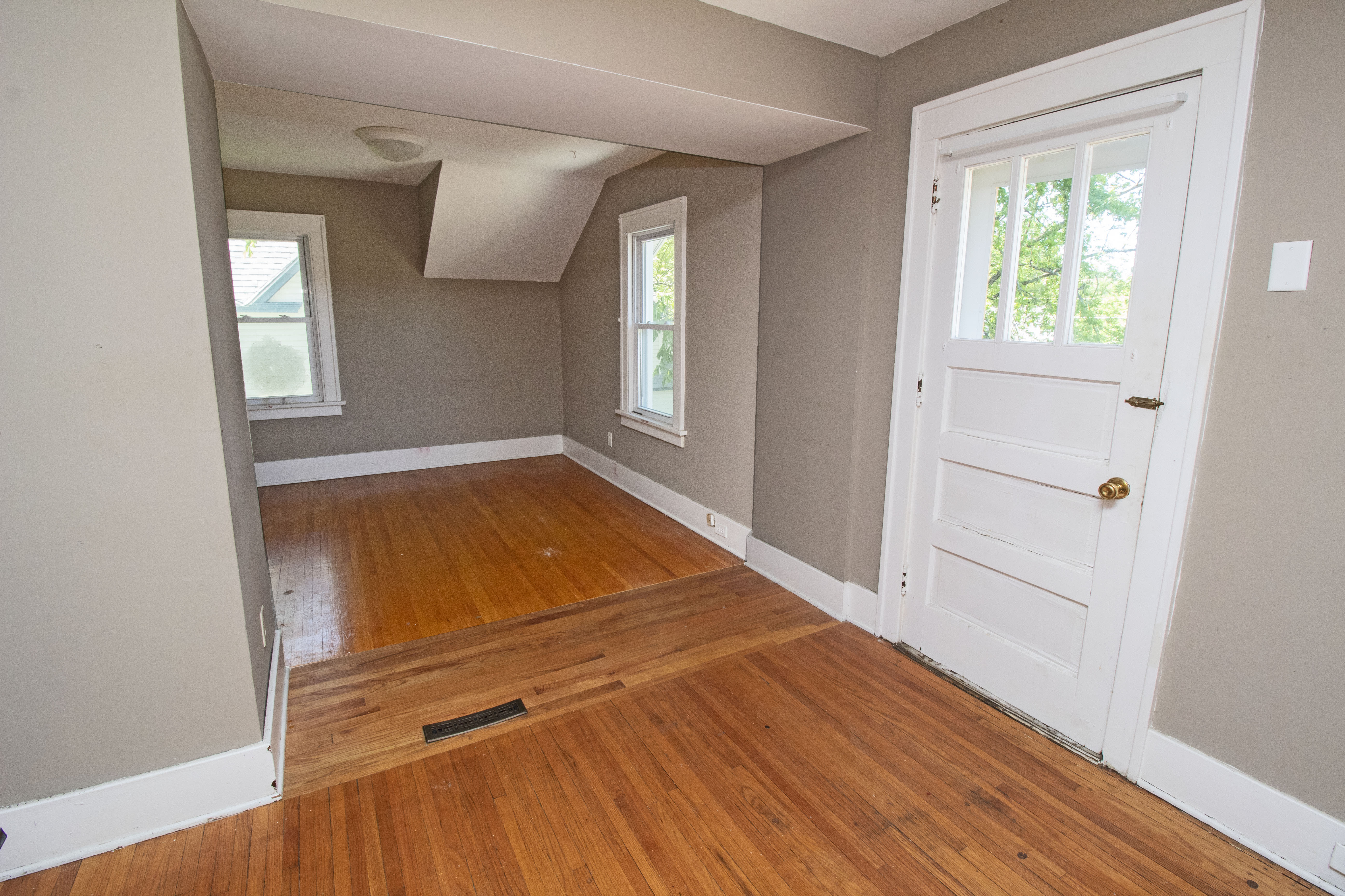 433 5th Ave Ne – photo 2