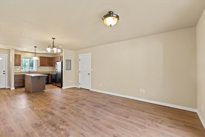 1673 Horsehaven Avenue – photo 4