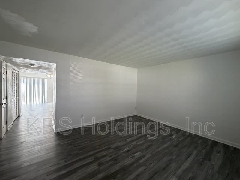 5730 E. Hastings Arch – photo 2
