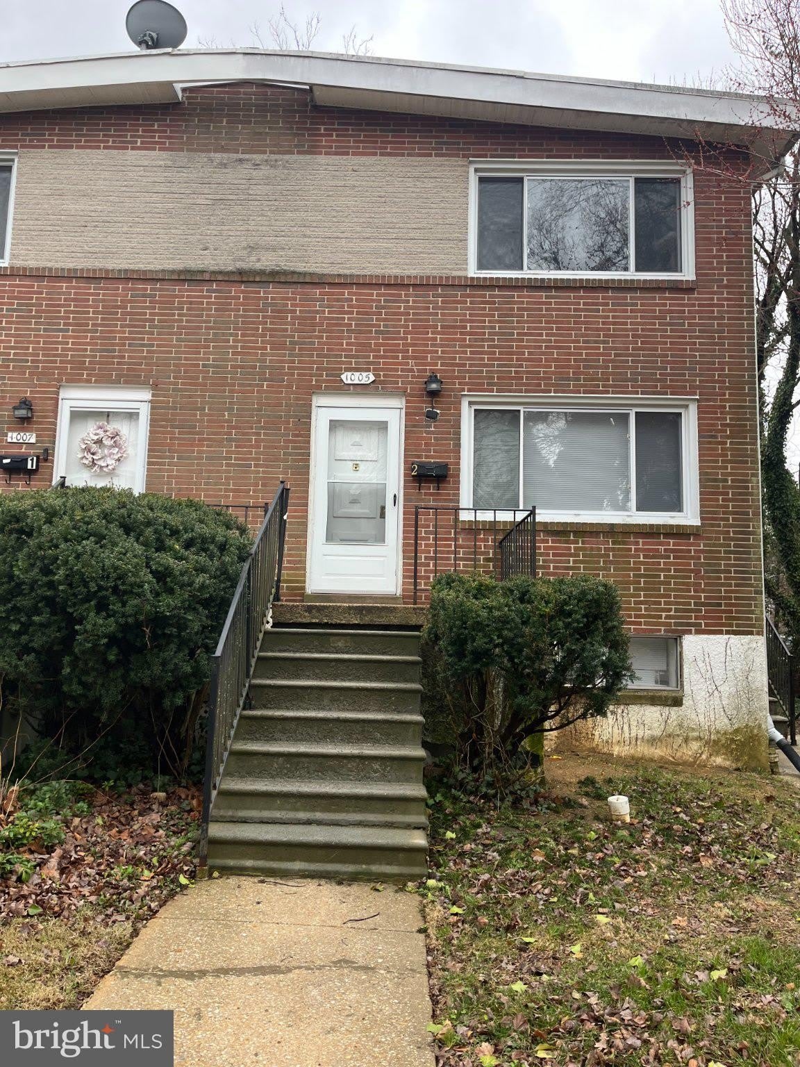 1005 CEDARCROFT Road – photo 1