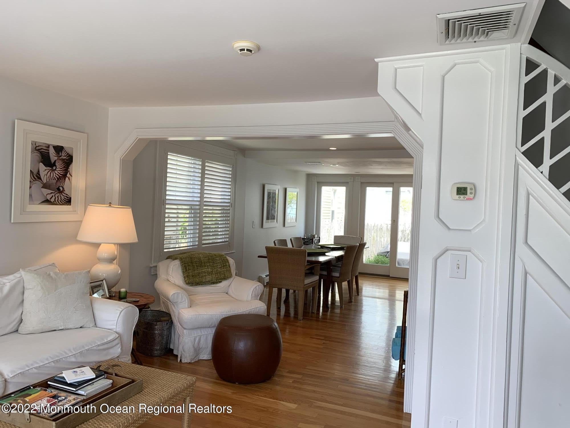 13 Heck Avenue – photo 5