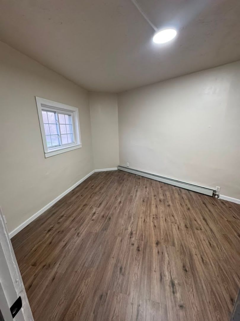 Charming 4Br Home In Mckees Rocks Section 8 Considered – photo 2