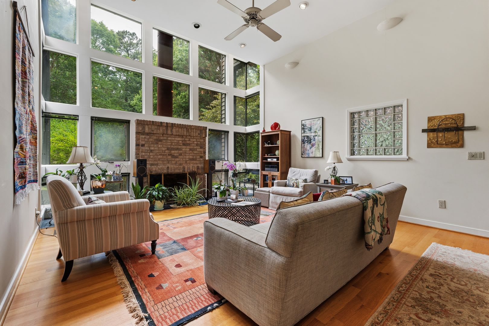 Contemporary 4bd/3.5ba Near Hope Valley + Home Equidistant to Downtown Durham & Chapel Hill! – photo 2