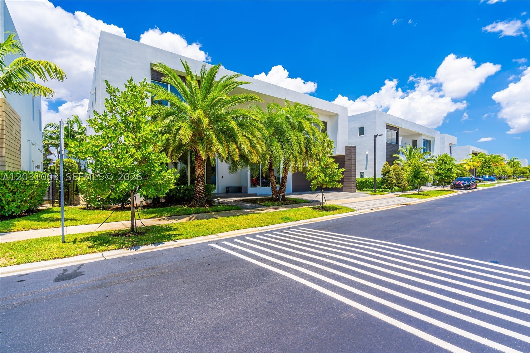 10267 NW 75th Ter – photo 4