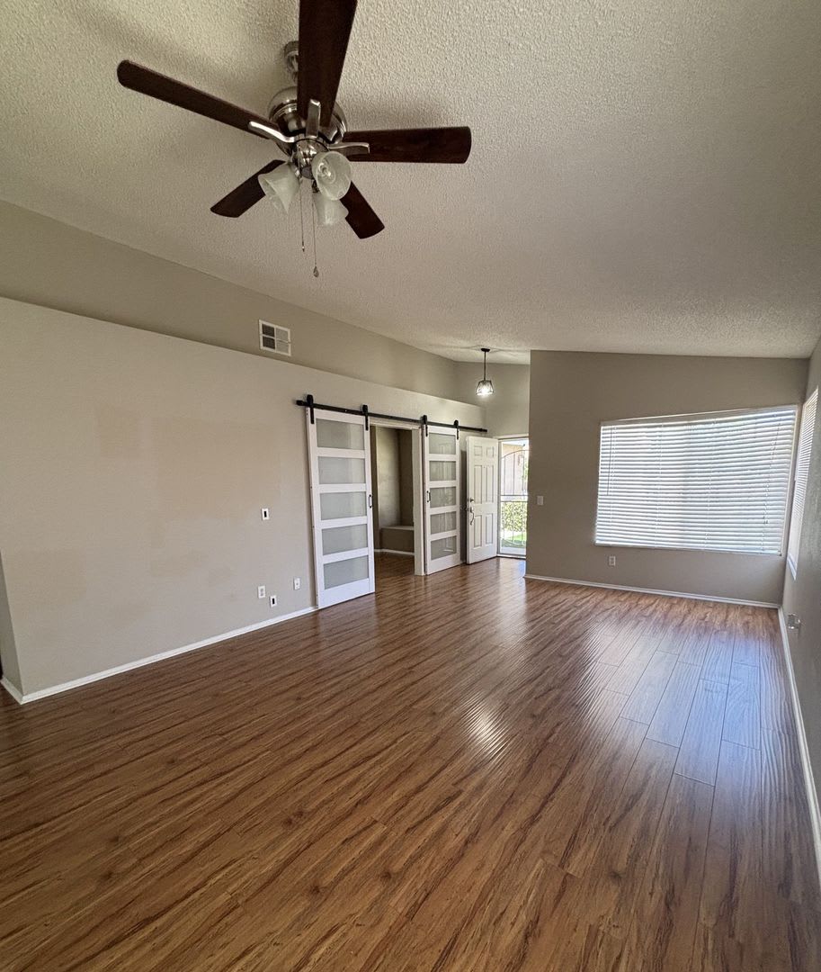 Reduced...Apply Now! – photo 5