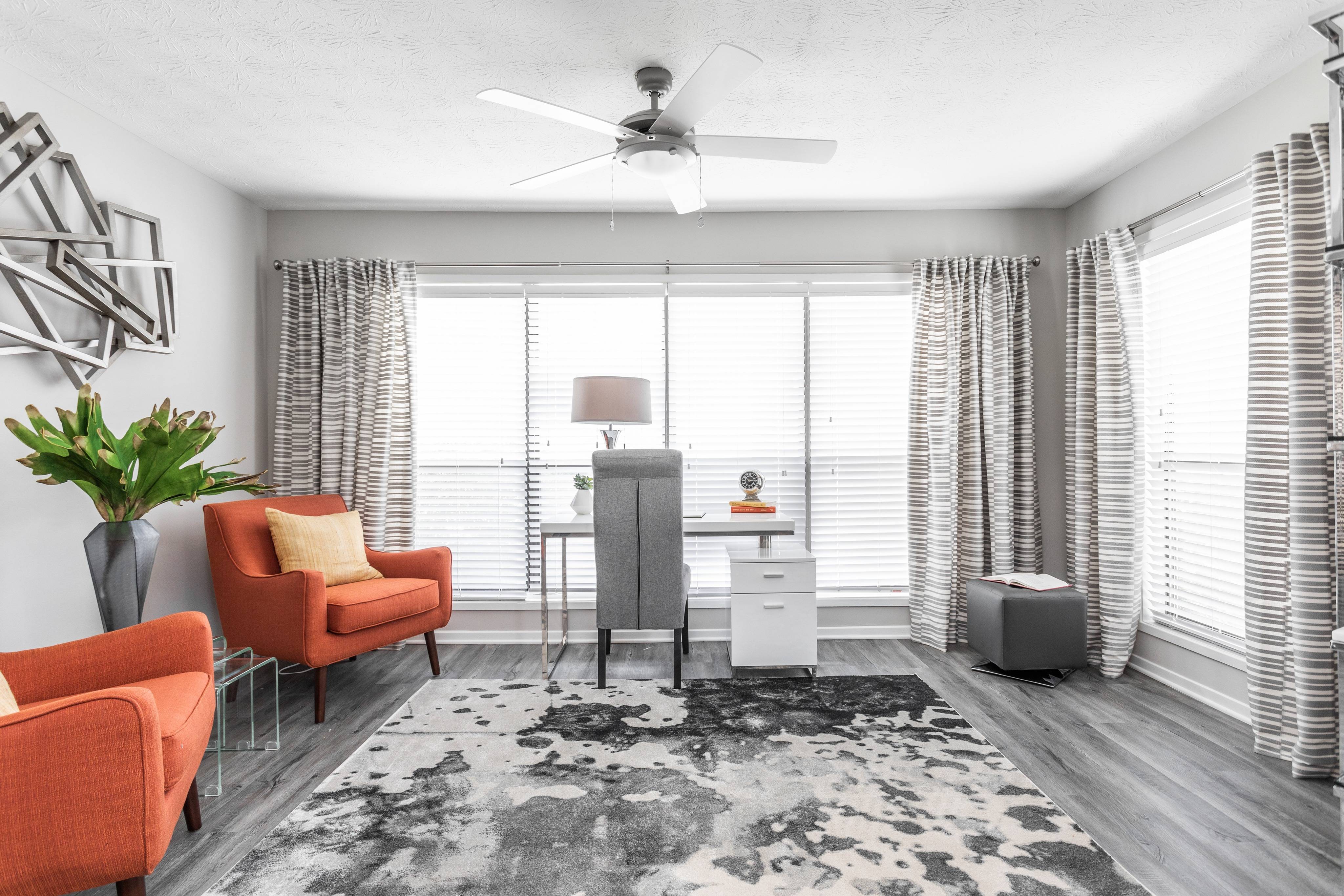 The Pointe at Canyon Ridge Apartments – photo 3