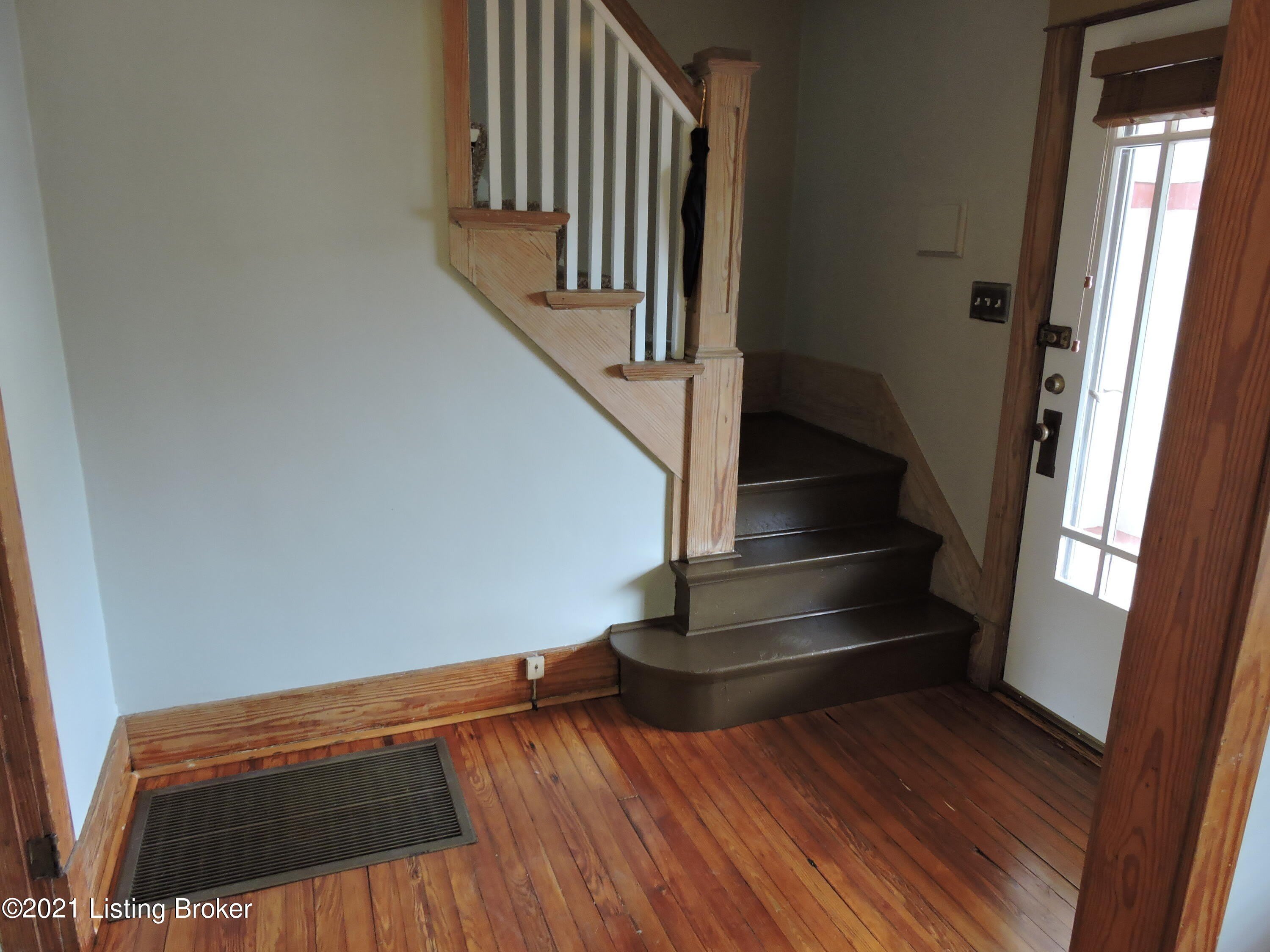 670 N Barbee Way – photo 3