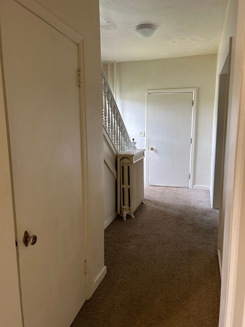 Charming, Single Family Home for Rent – photo 5