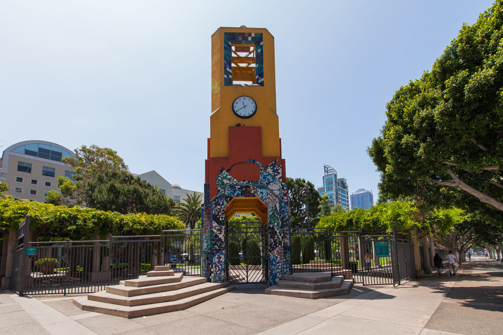 Renaissance Tower – photo 5