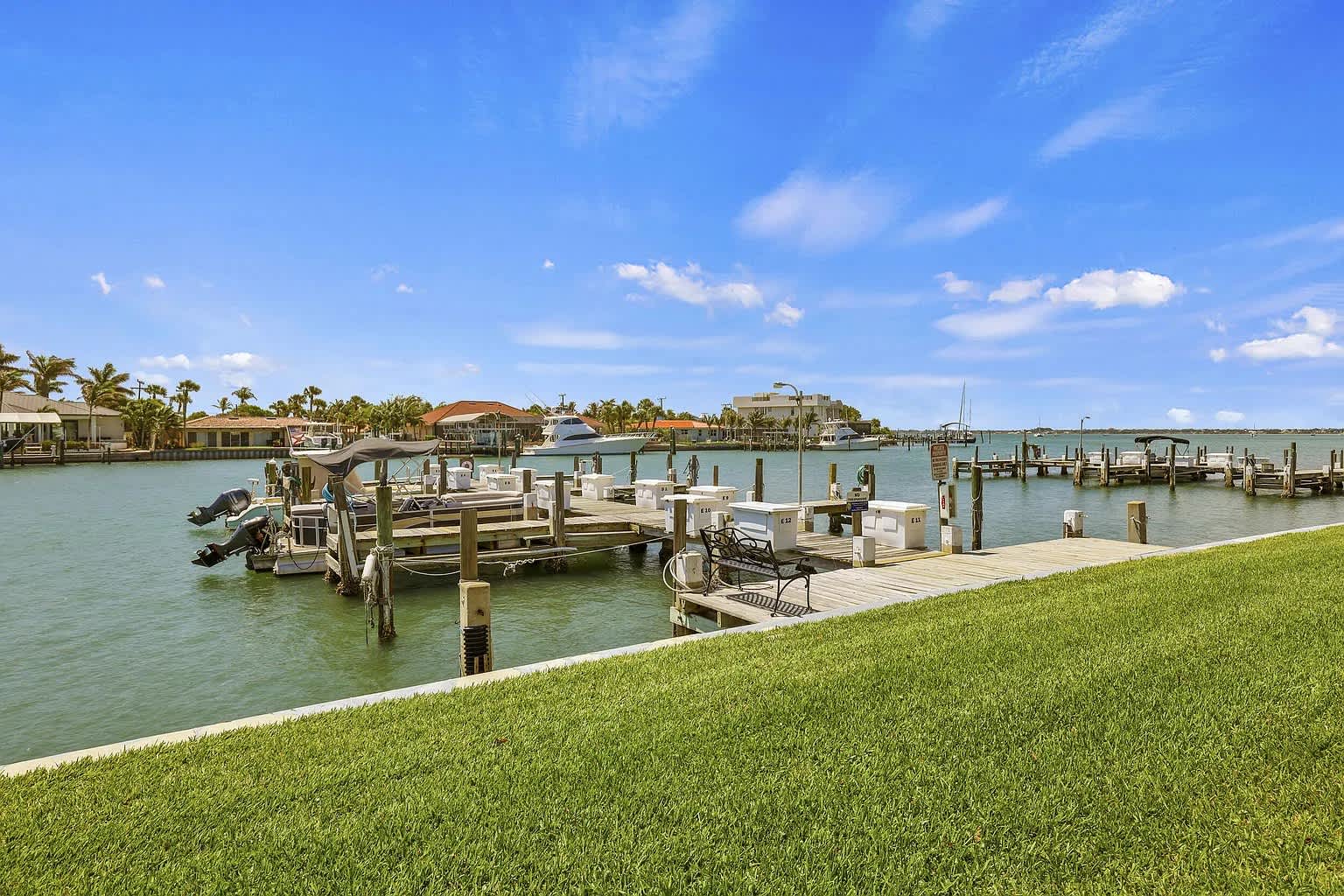 1315 Bayshore Dr – photo 3