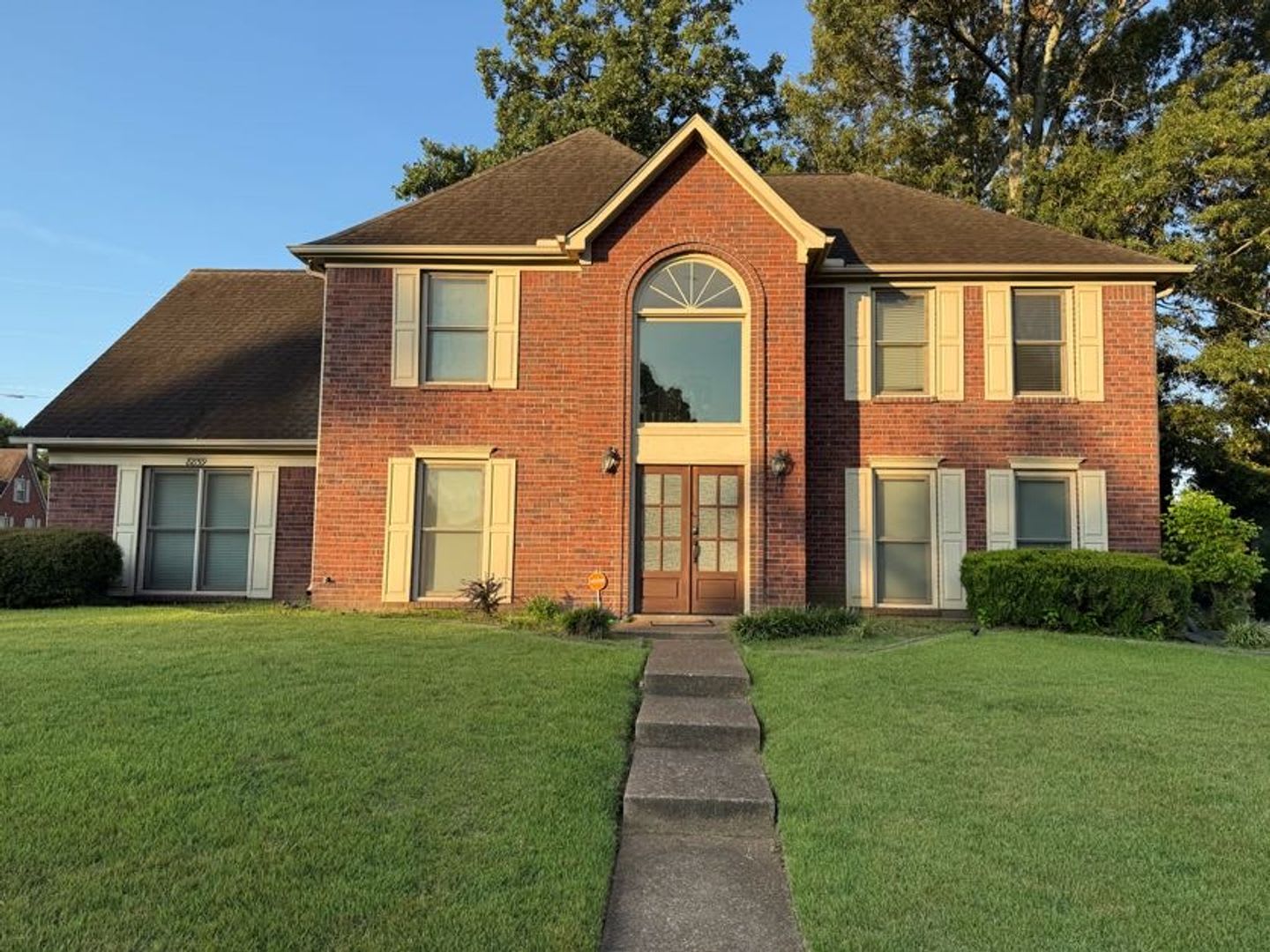 Now Available For Showing This Spacious 4 Bedroom 3 Bathroom Home – photo 1