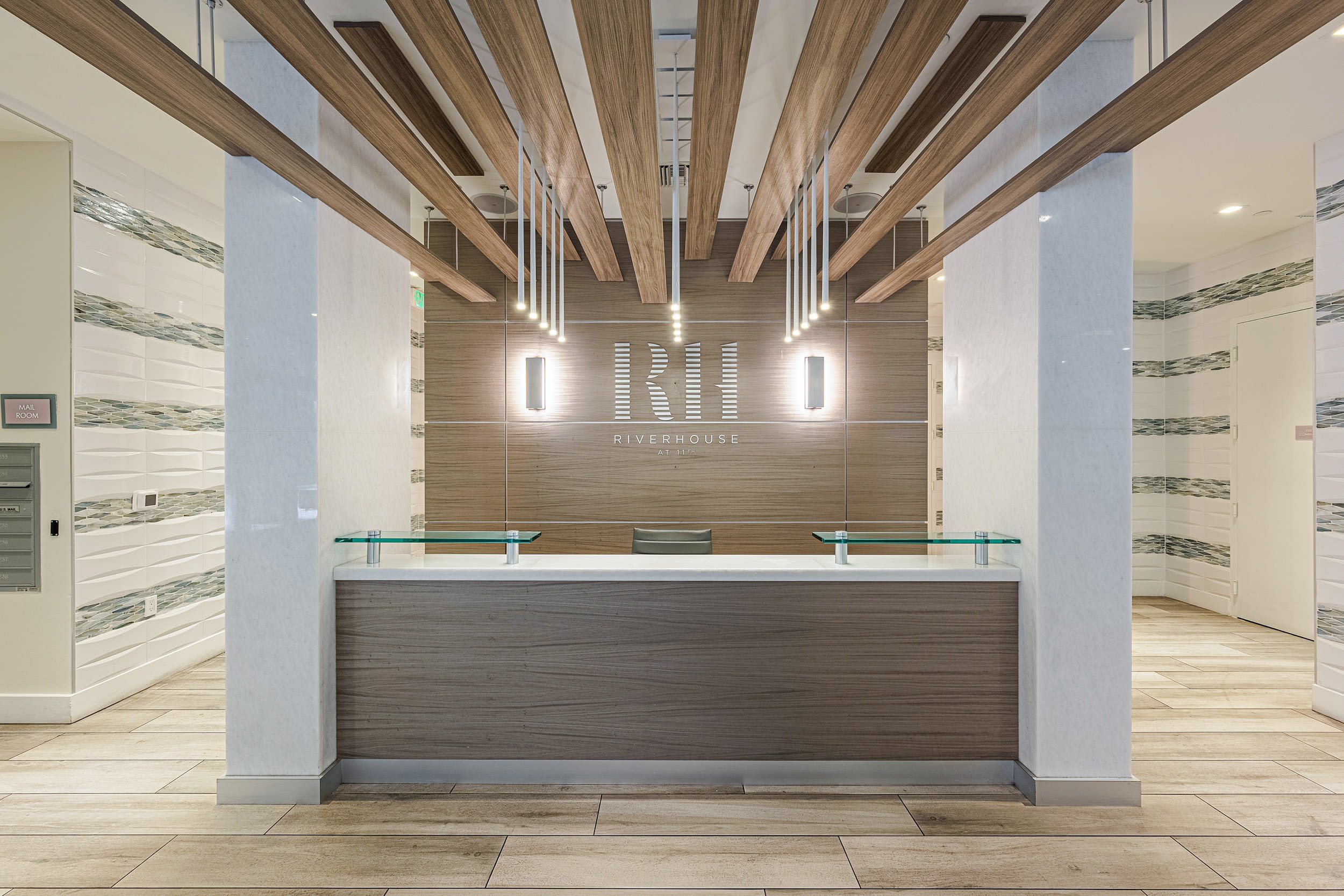 Riverhouse at 11th Apartments – photo 2