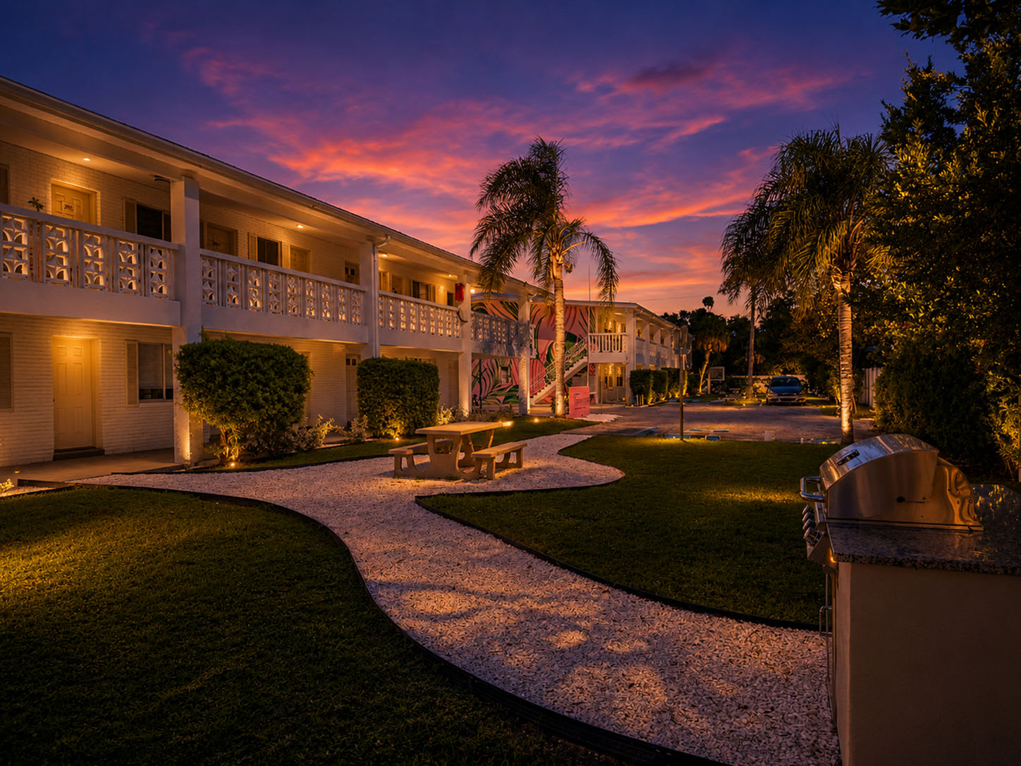 Palms on 31 – photo 1
