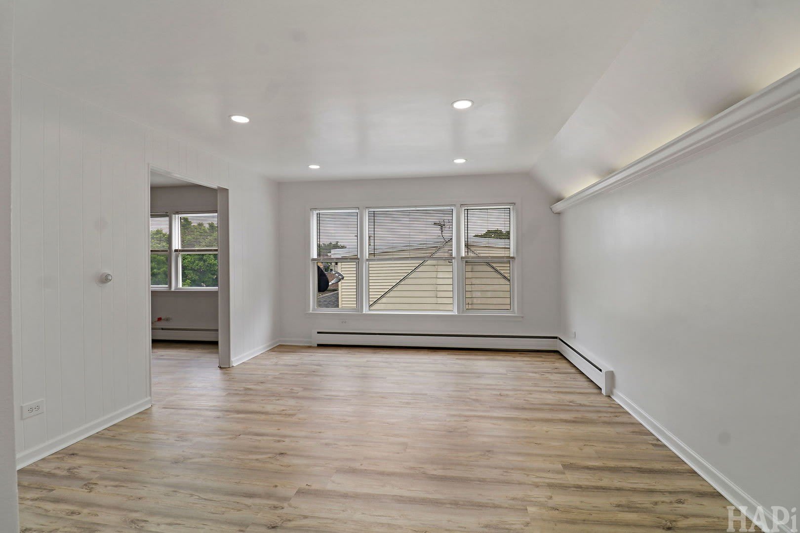 2735 N 73rd Court – photo 4