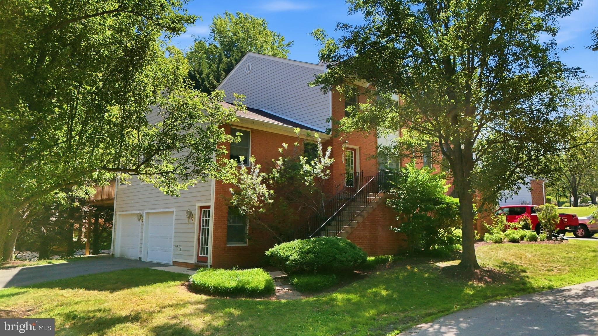 900 HICKORY Circle – photo 3