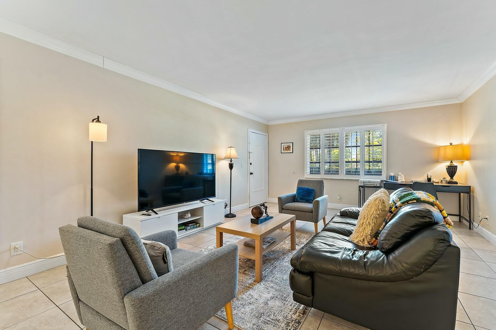 3036 Park Avenue – photo 3
