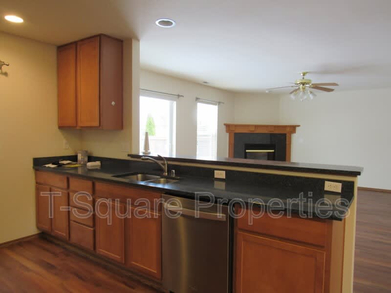 20425 Corbridge Rd SE – photo 5