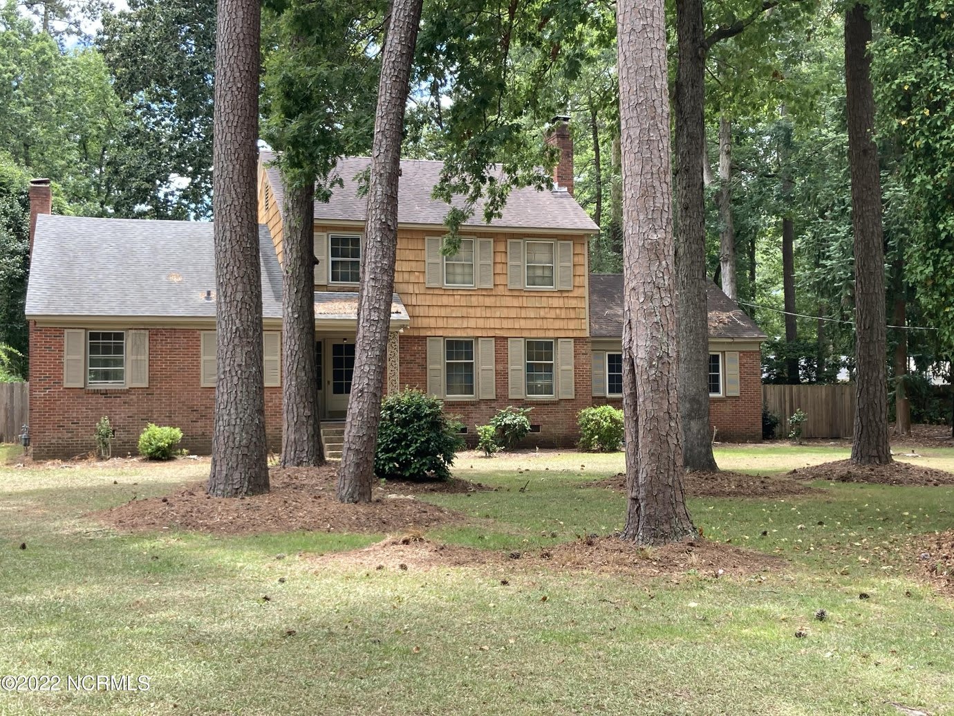 2207 Stallings Drive – photo 1