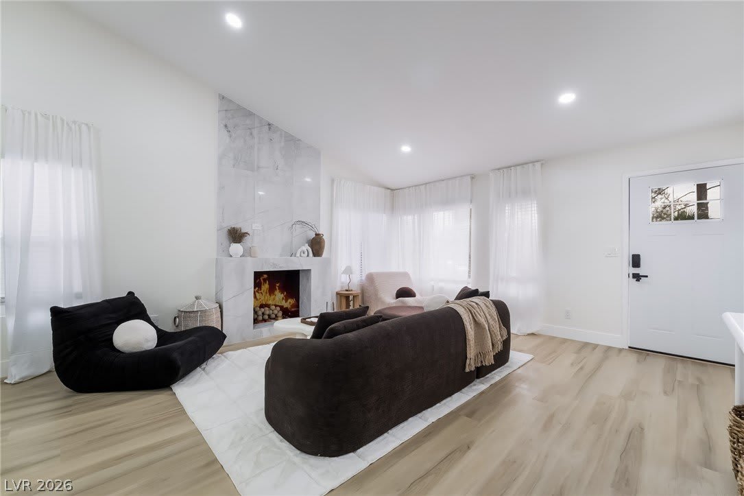 3138 Belvedere Drive – photo 3