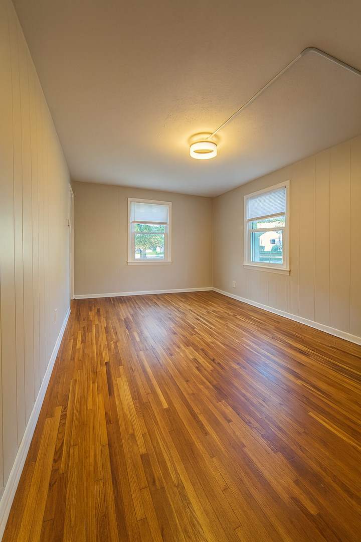 3 Bed 1 Bath – Rental On Millbrook Road – photo 3