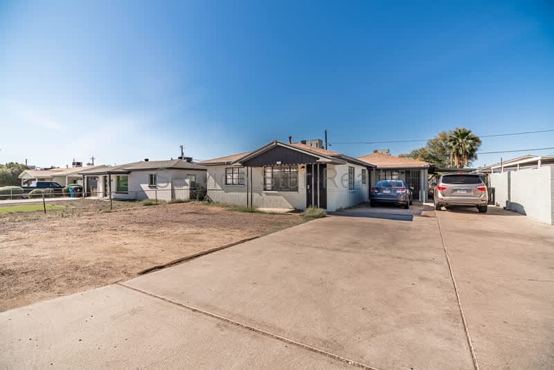 1926 E Osborn Rd – photo 3