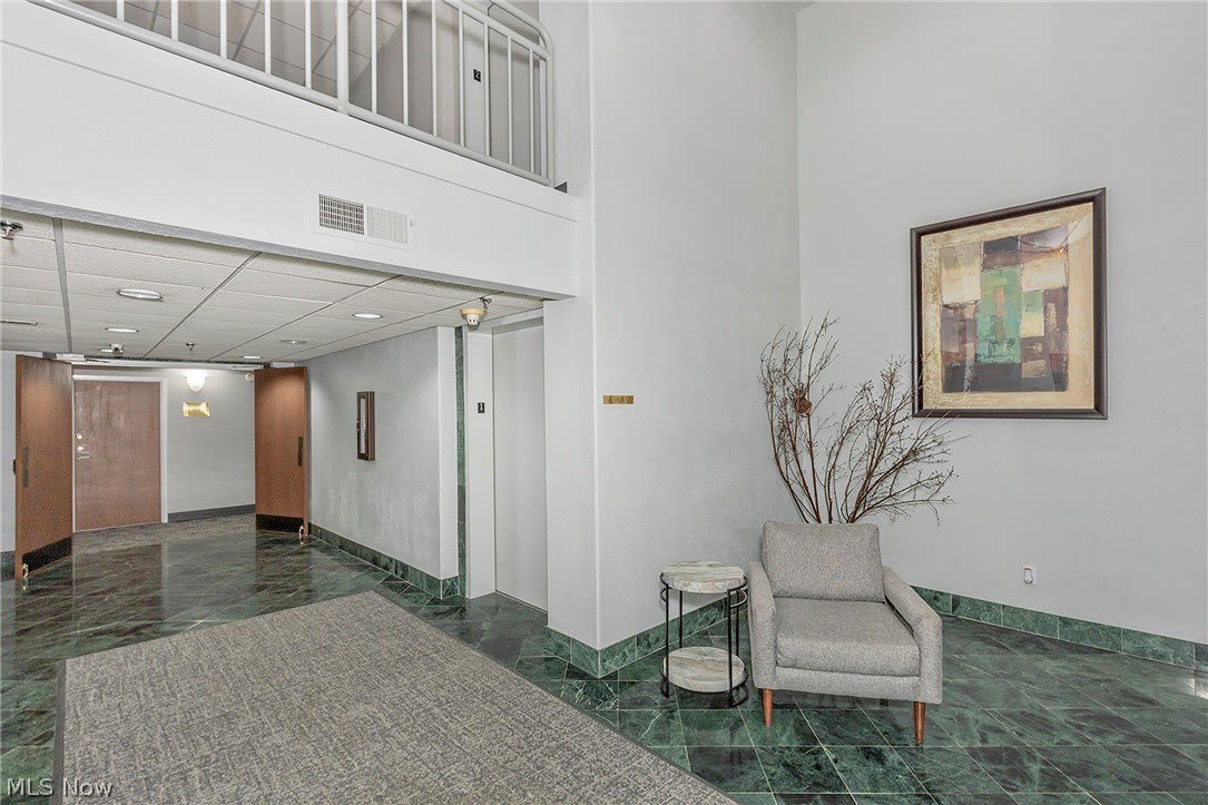 26101 Village Lane – photo 3