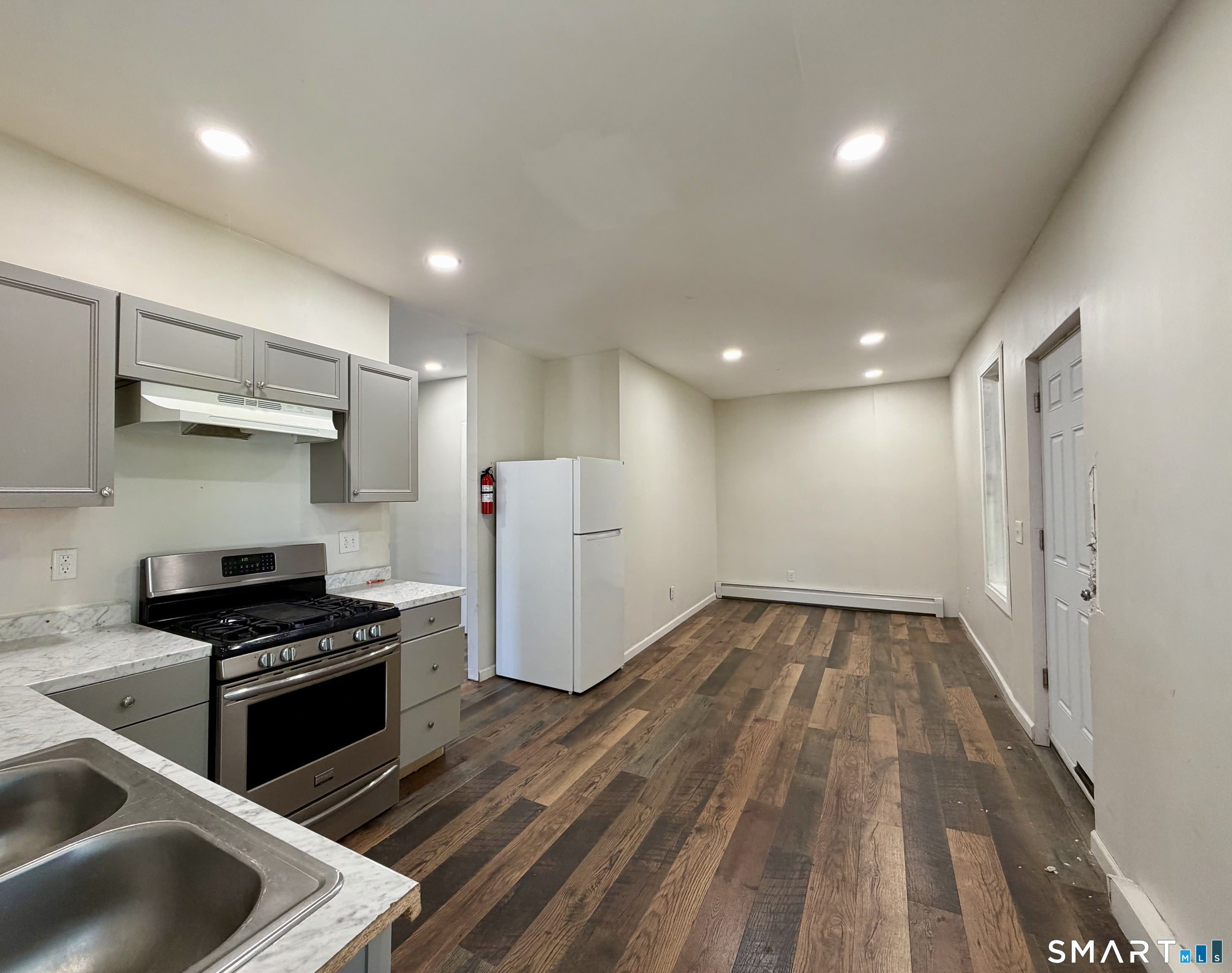 59 East Street – photo 2
