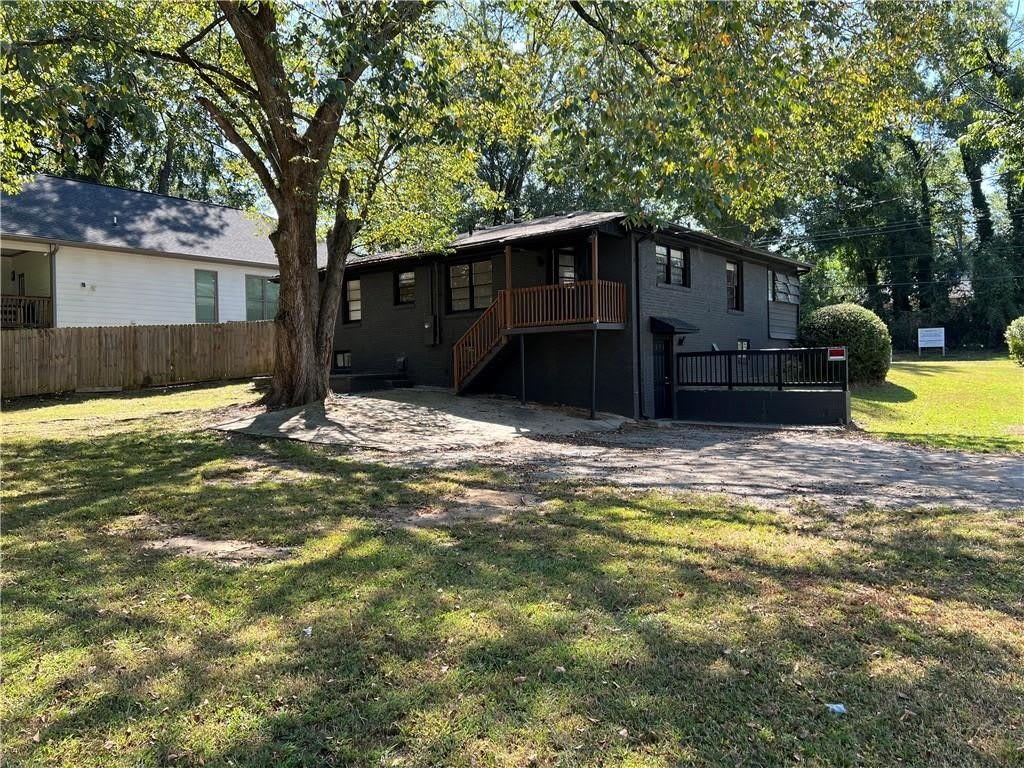 1215 Westview Drive SW – photo 2