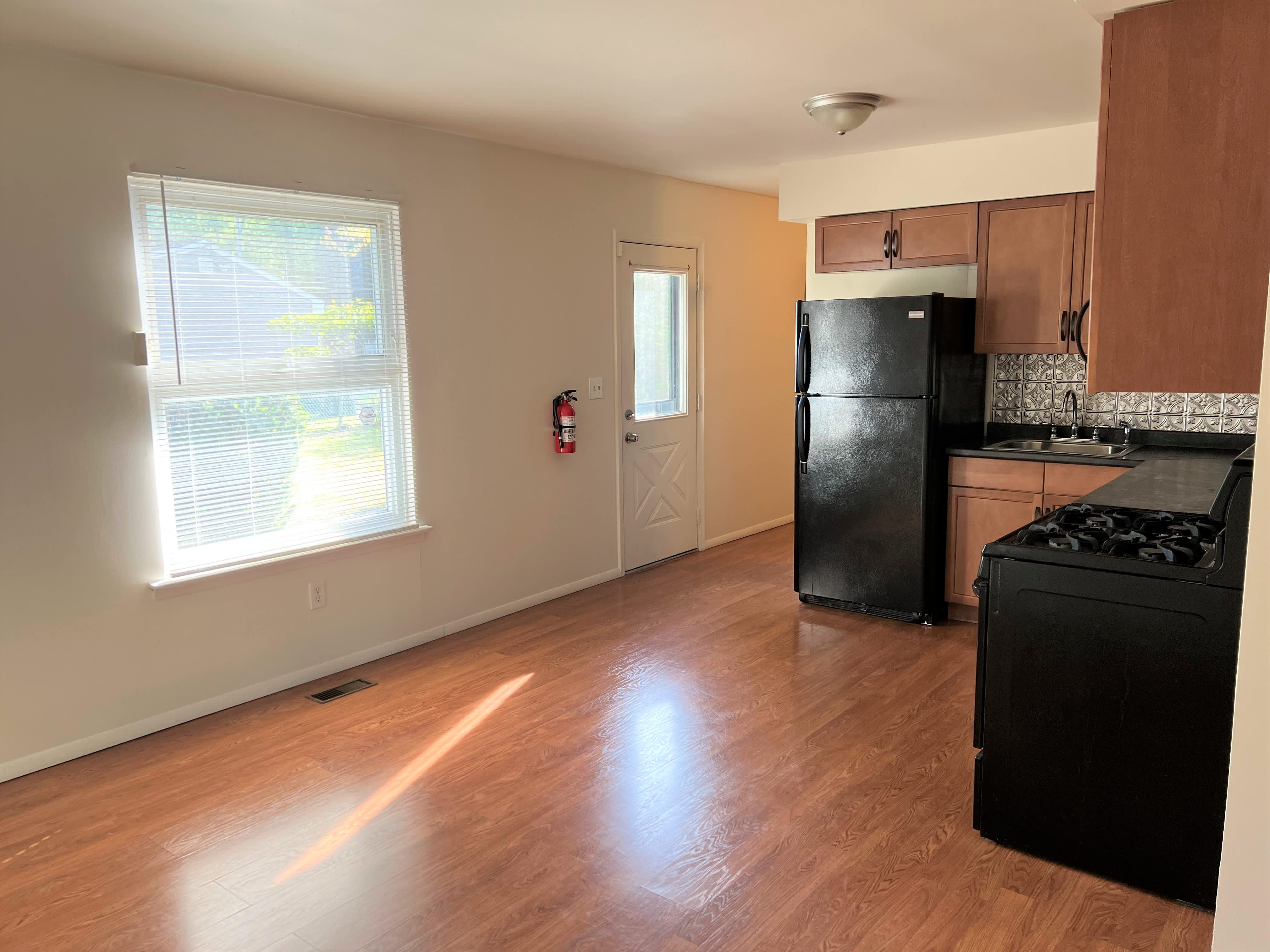 11 Woodland Road – photo 3