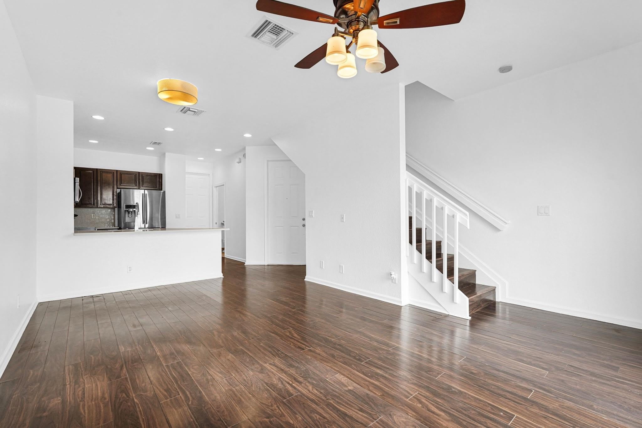 1427 NW 34th Way – photo 4