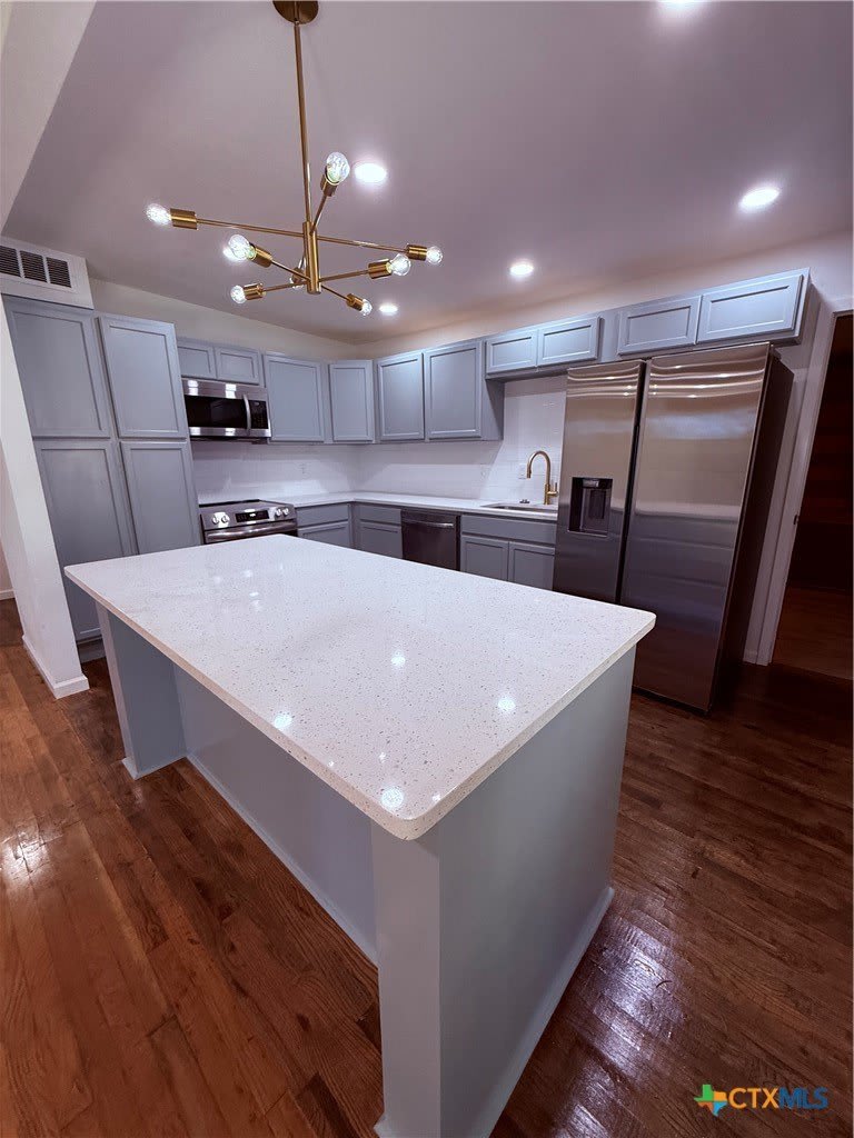 2218 Terrace Drive – photo 2