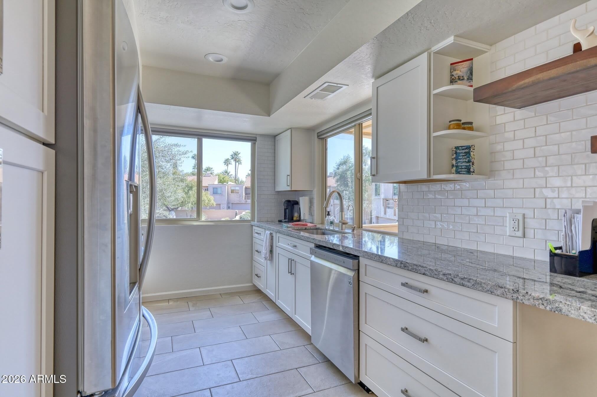 7501 E HAPPY HOLLOW Drive – photo 5