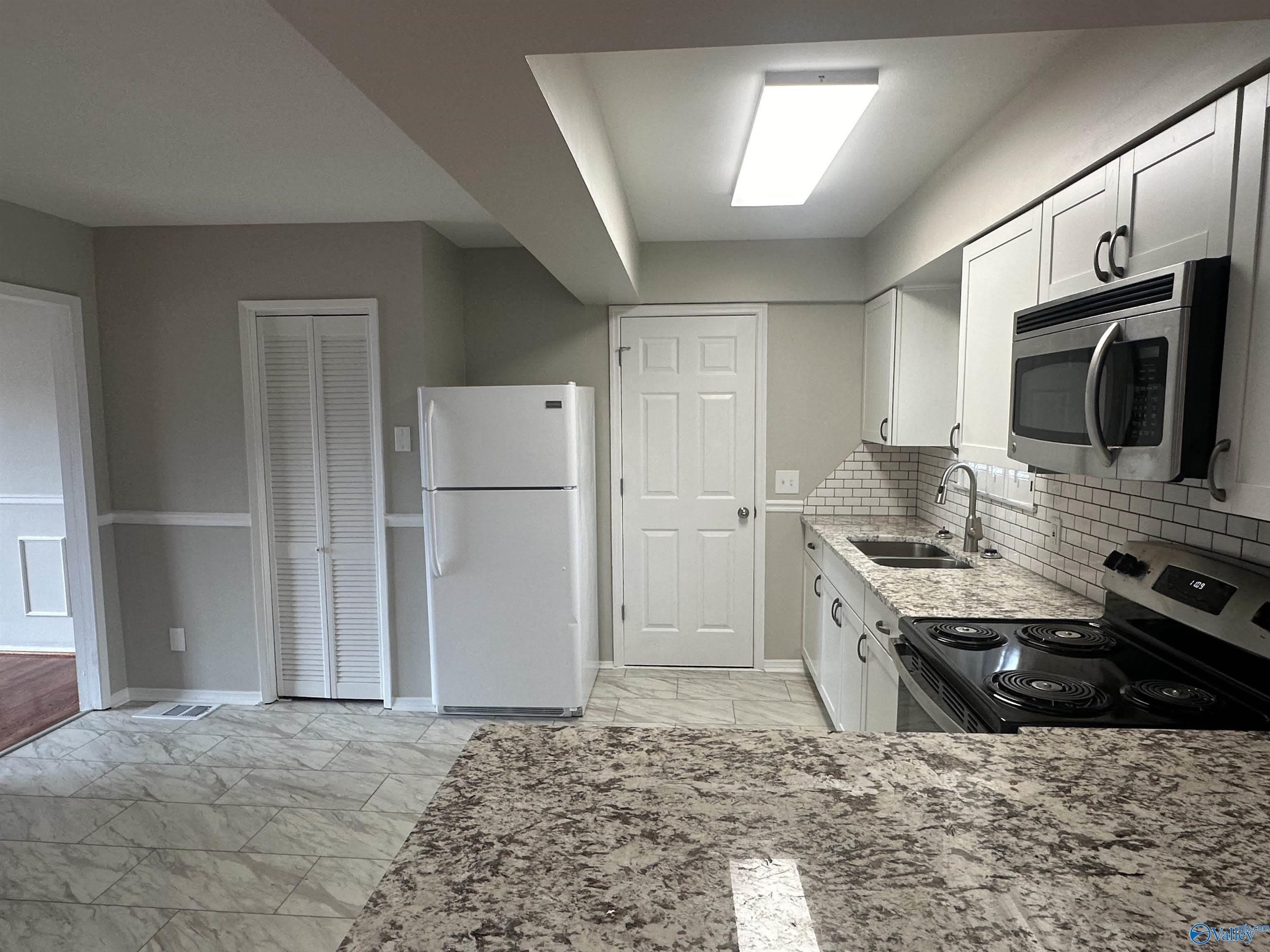 3912 Richland Drive – photo 5