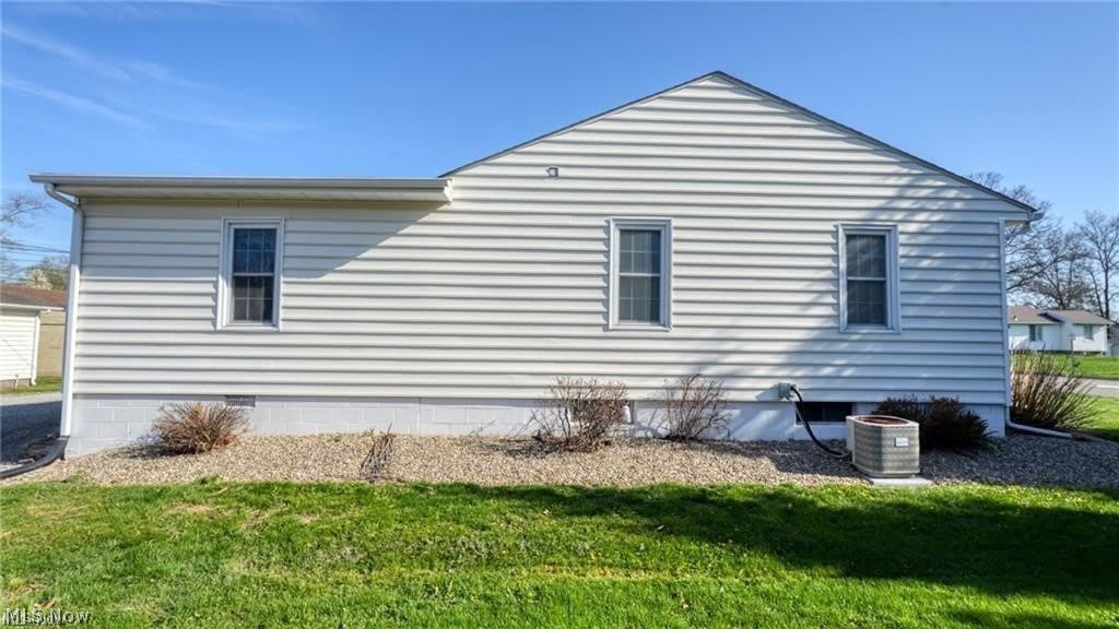 2411 Bell Street – photo 4