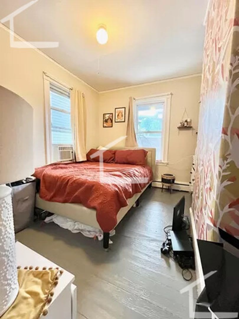 59 Franklin St #1A Brookline MA 02445 – photo 4