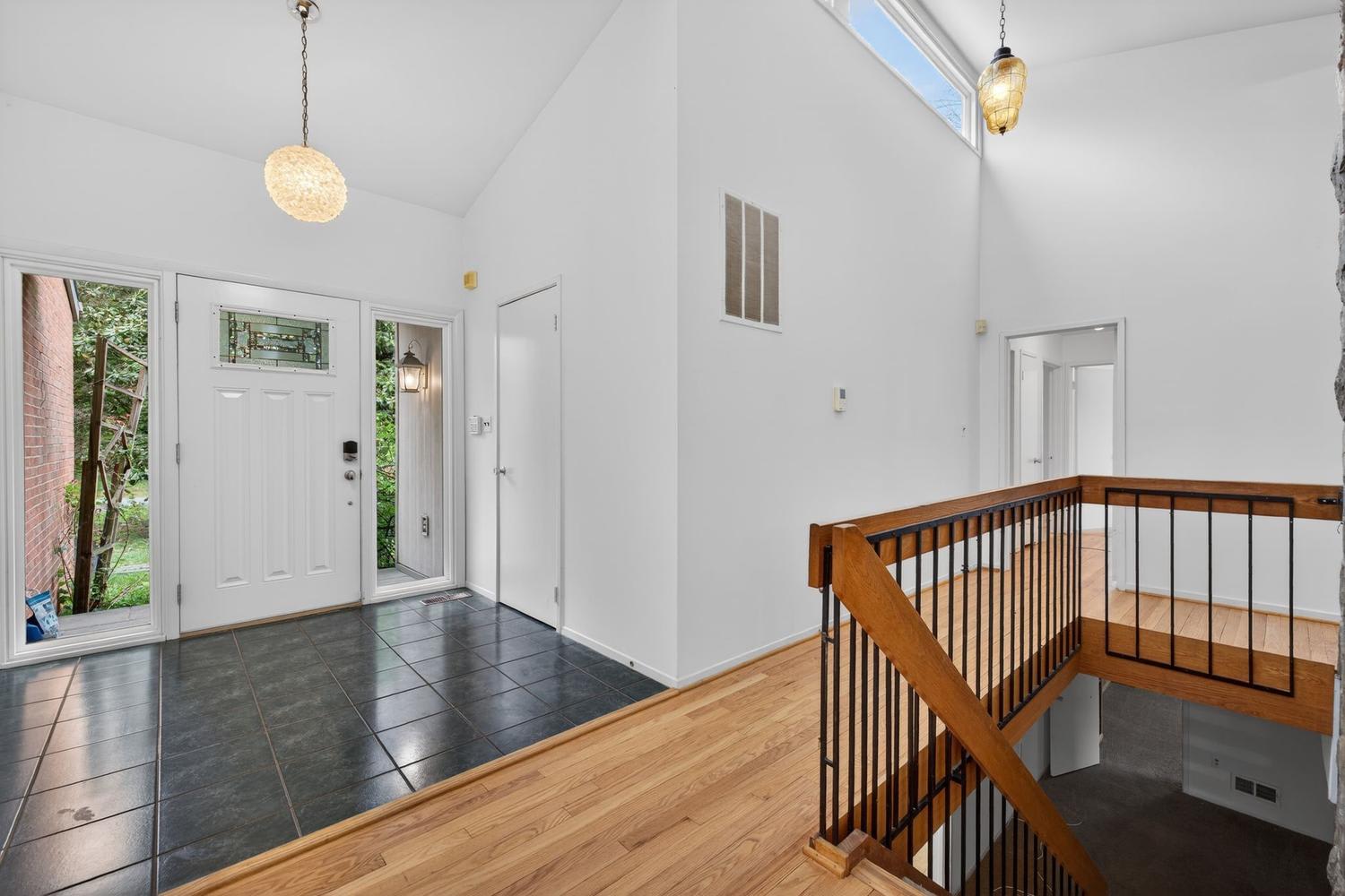 9404 Woodington Drive – photo 4
