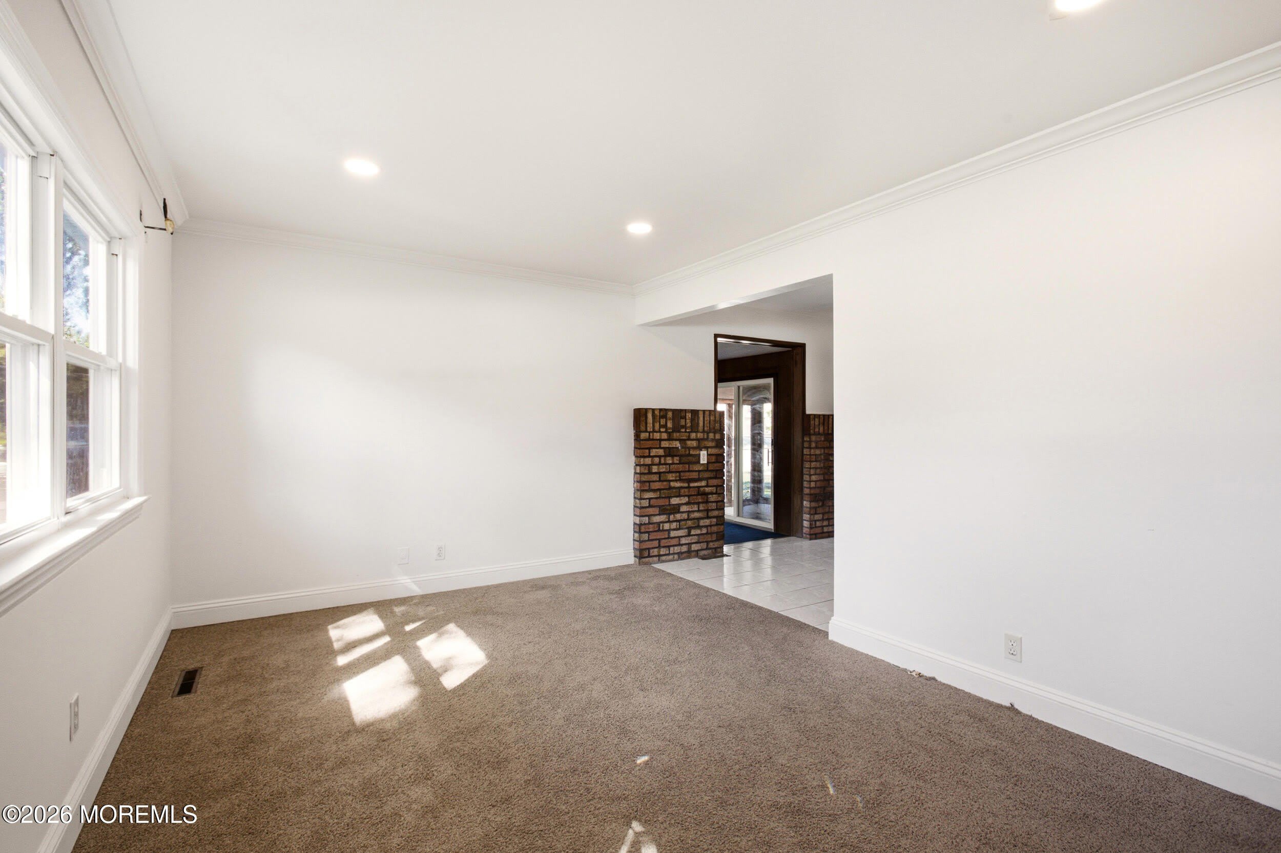 328 Aldrich Road – photo 5