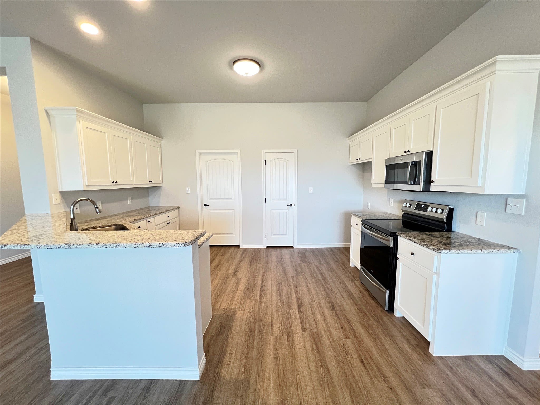 808 E Northside Drive – photo 5