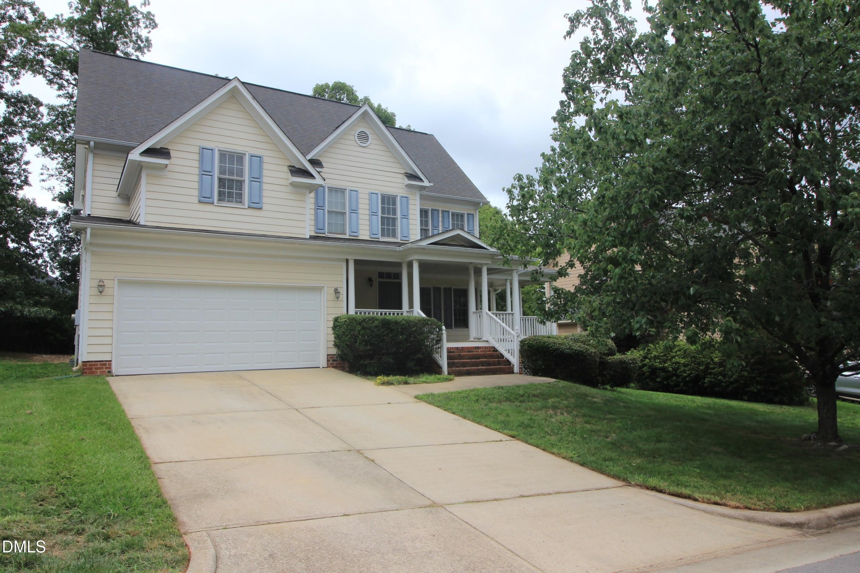304 Peachtree Point Court – photo 1