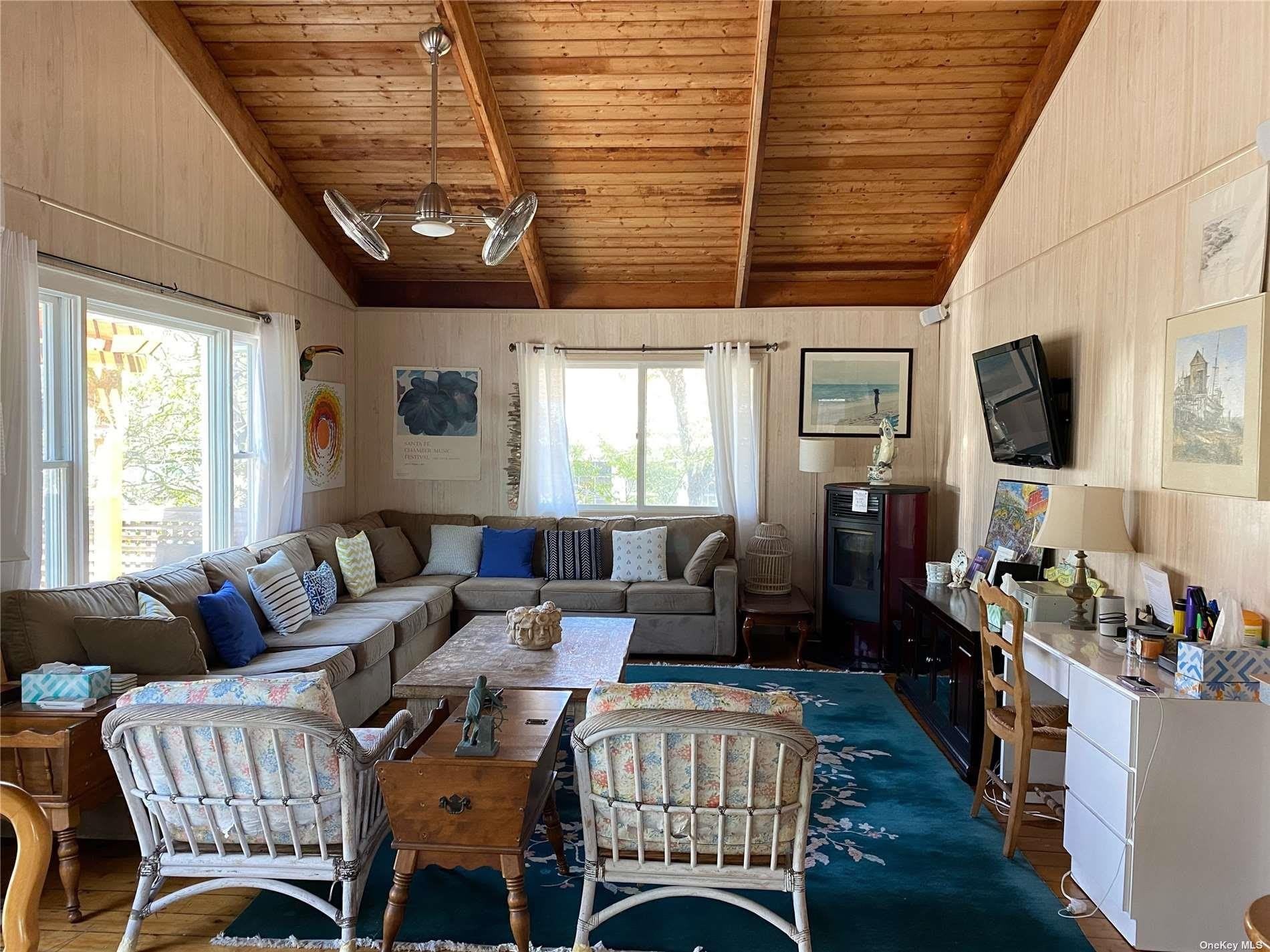 11 Seneca Street – photo 2