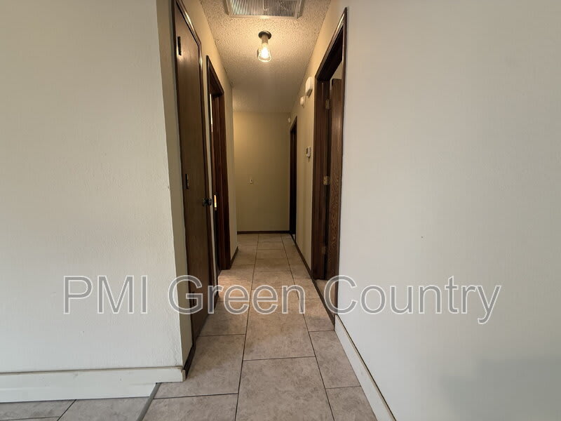 7530 East 78th Street – photo 5