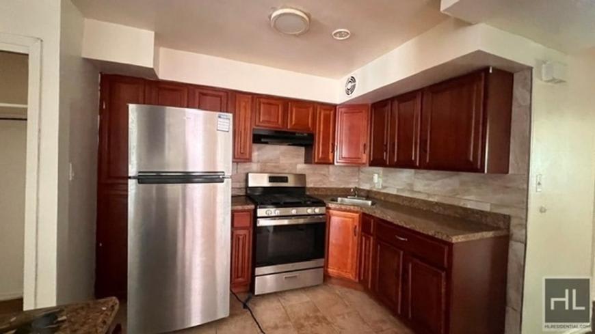 1440 EAST 85 STREET – photo 2