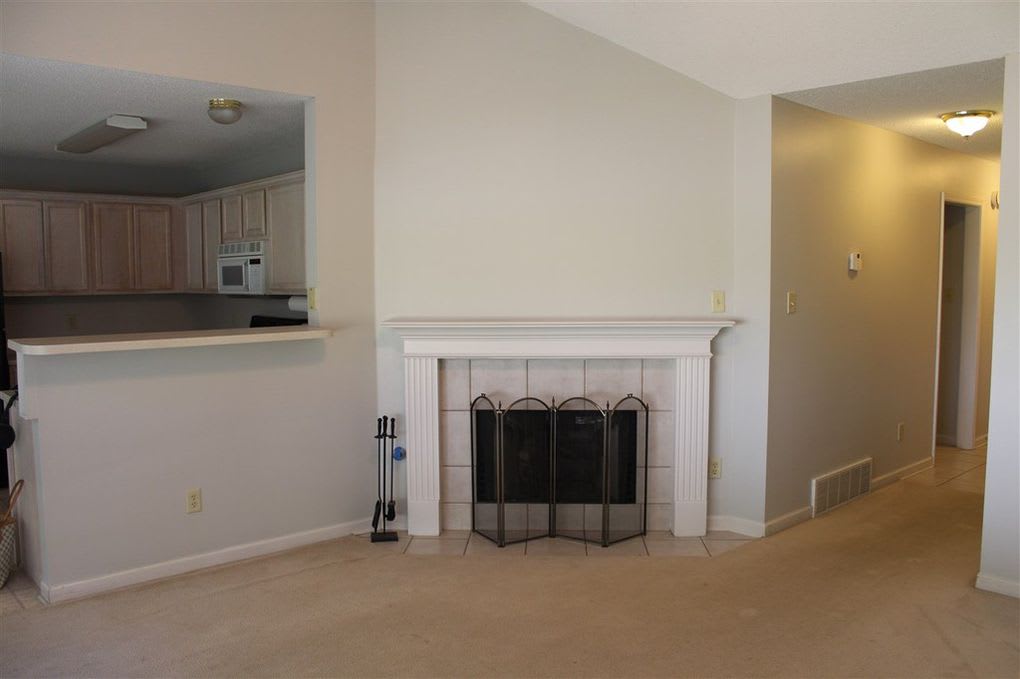 1279 Chatman Way – photo 3