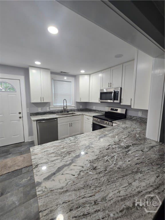 2209 Mississippi Avenue – photo 3
