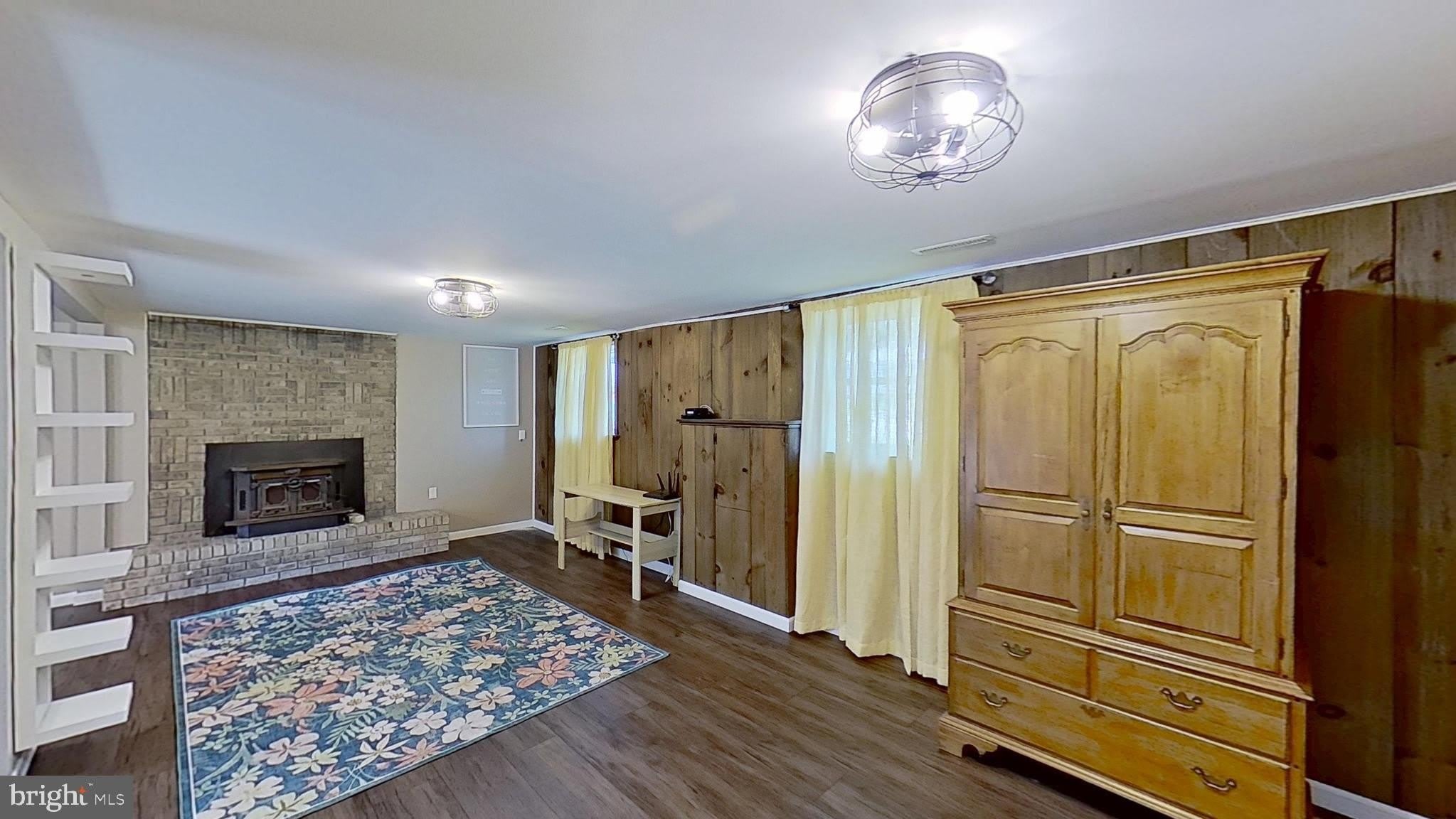 21967 SPRING VALLEY Drive – photo 1