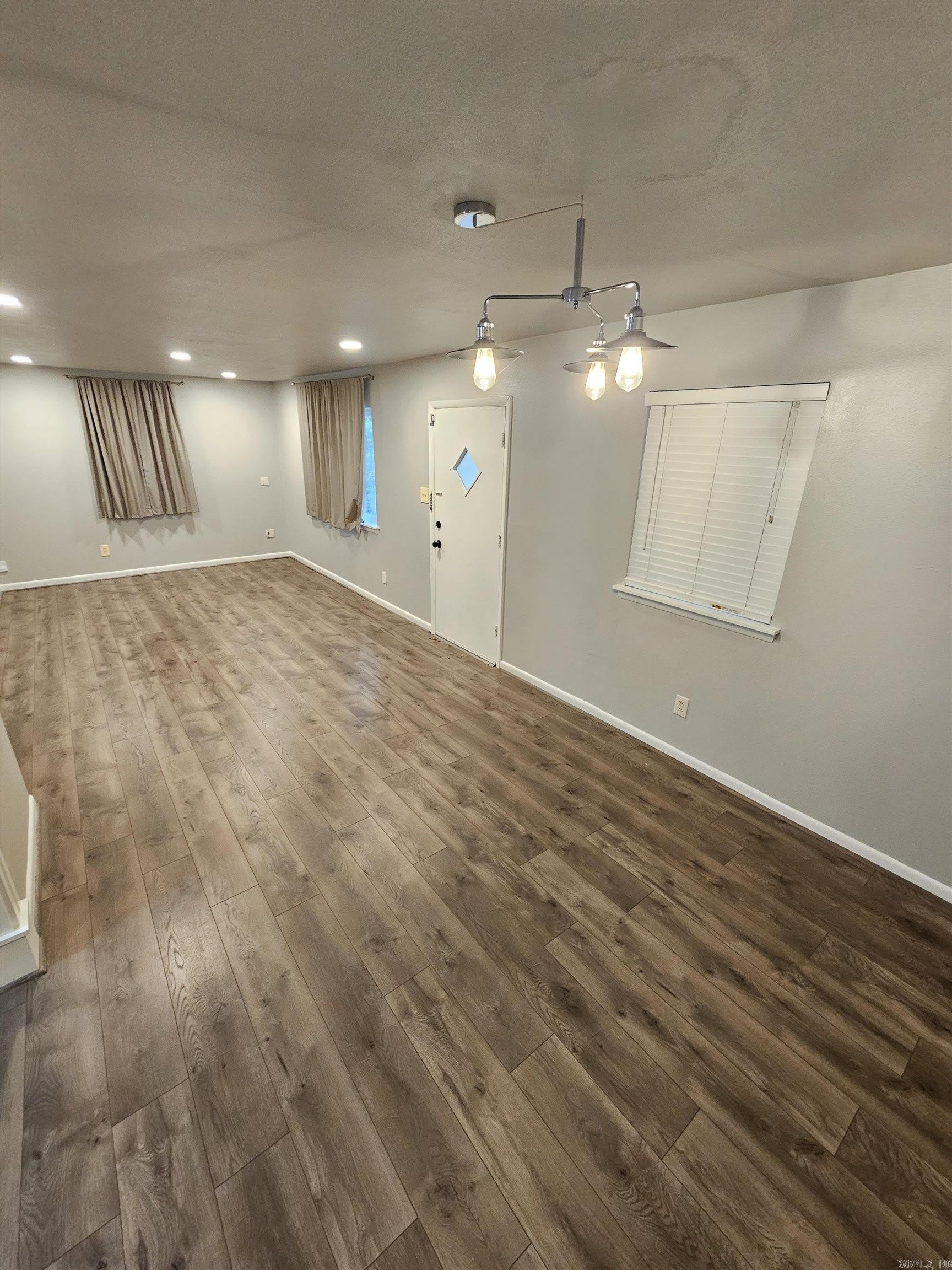 709 N Buchanan Street – photo 2