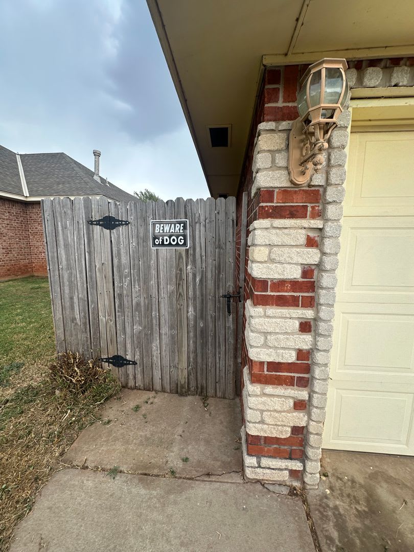 Beautiful 3 bed 2 bath 3 car garage – photo 5