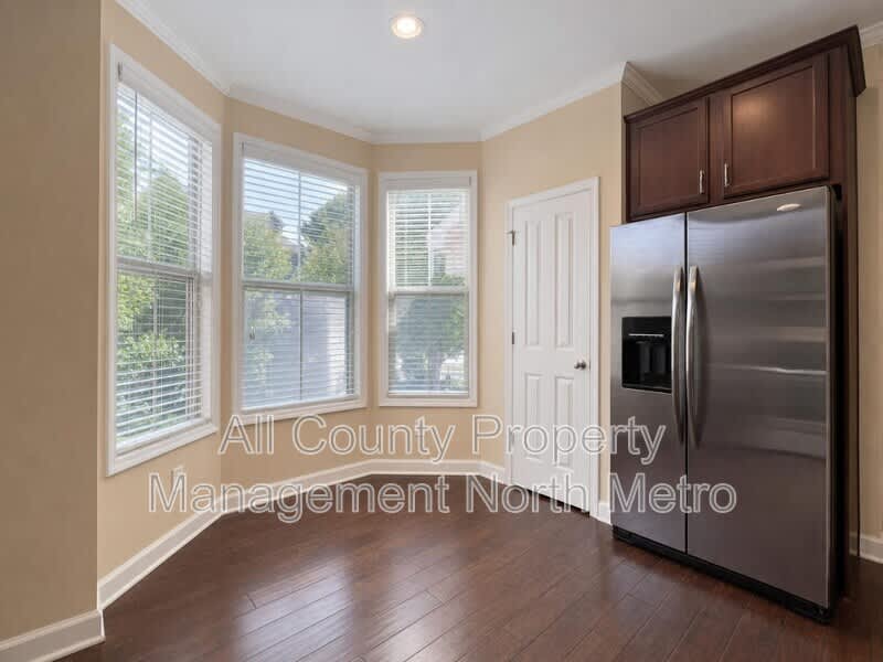 4905 Hudson Square – photo 4