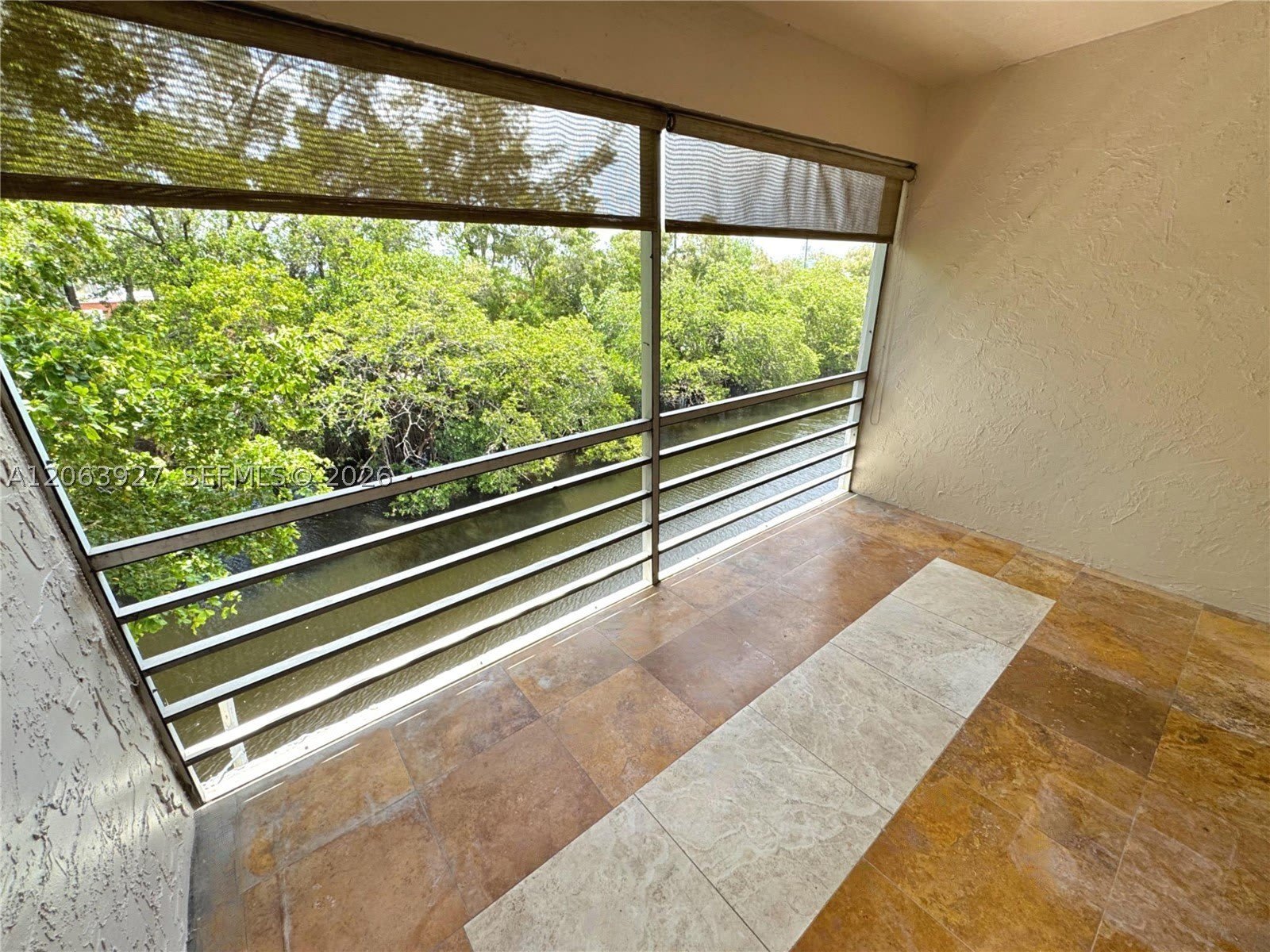 1400 NE 57th St – photo 5